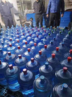 2019年北京食藥警察雷霆出擊 搗毀434處黑作坊黑窩點(diǎn)保障食品安全